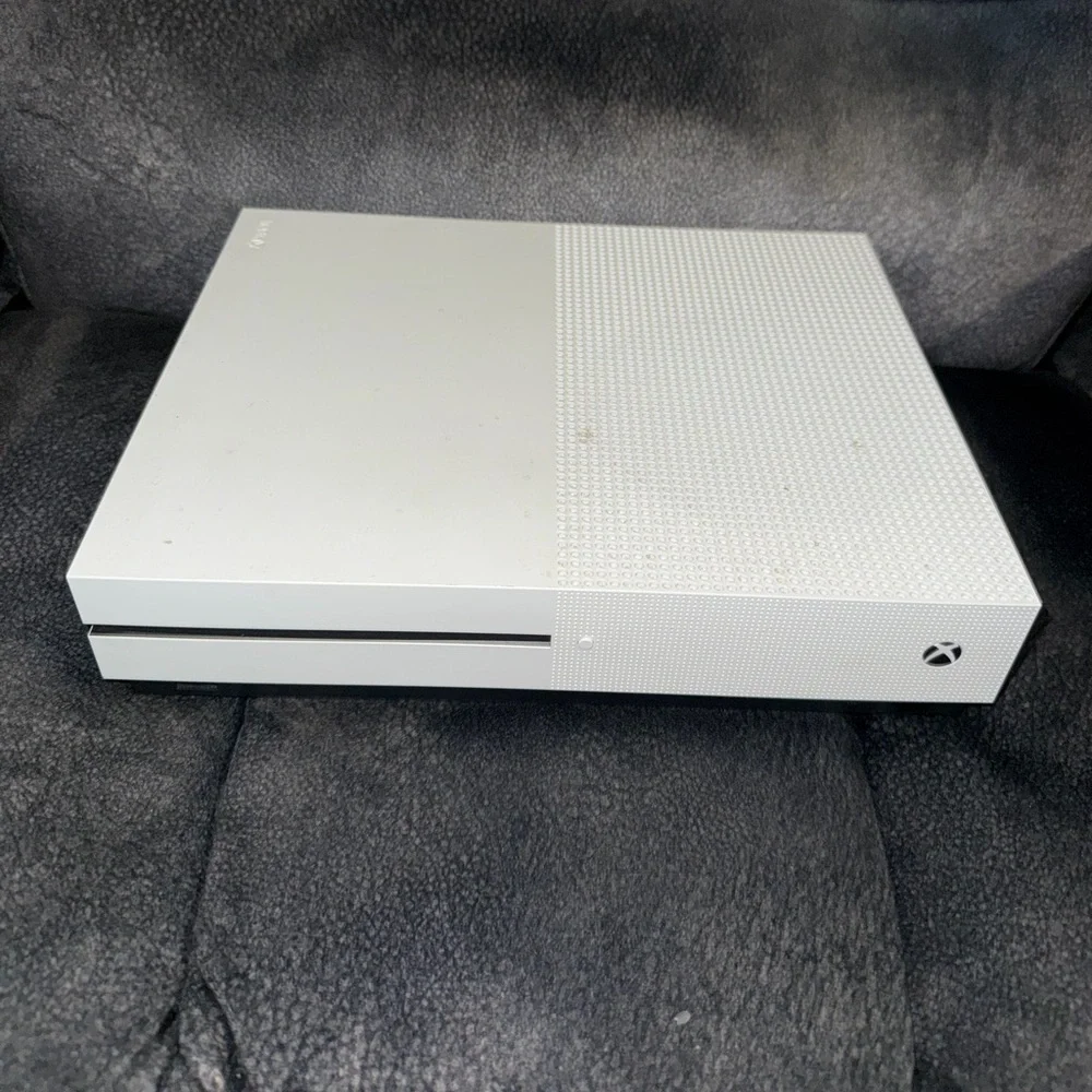 Microsoft Xbox One S Console Only Used Pre Owned Tested No Cords Works Great XOS